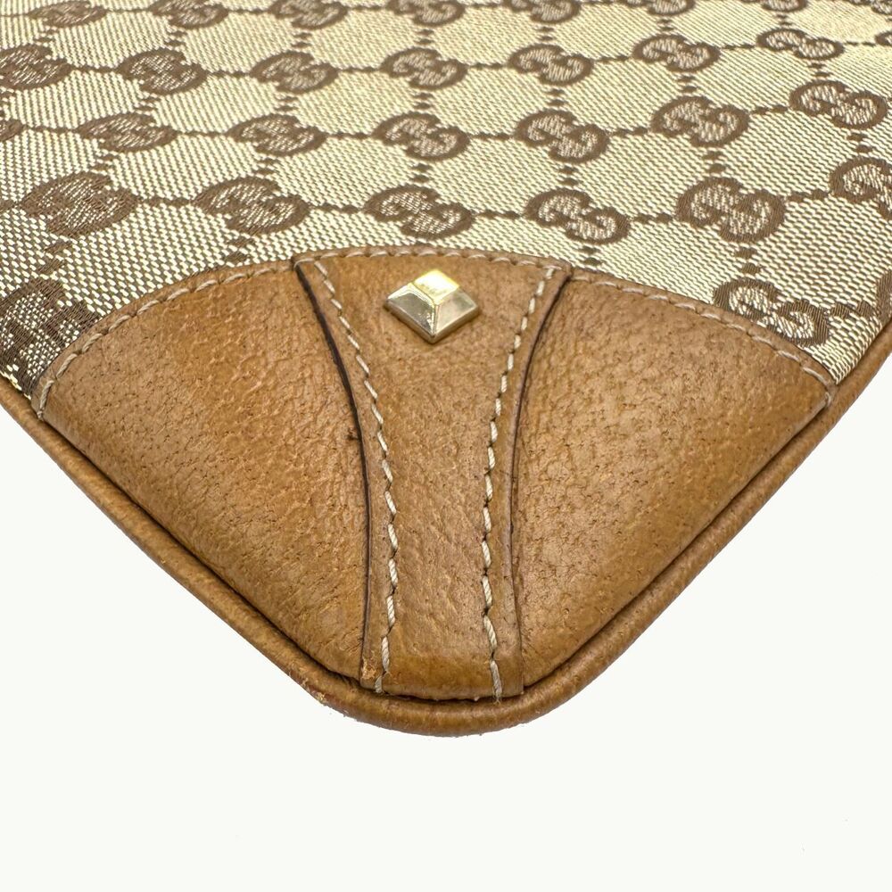 GUCCI GG Canvas Studded Shoulder Bag Leather - Picture 4 of 8